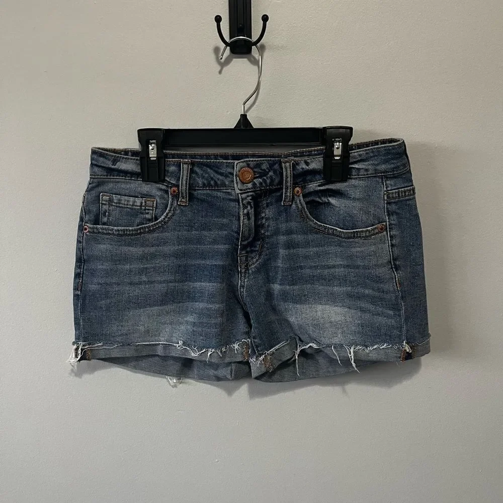 Aeropostale Midi Cut Off Jean Denim Shorts 4